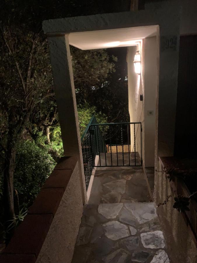 Les Chenes-Lieges D'Ambeille Apartment กูลิอูร์ ภายนอก รูปภาพ